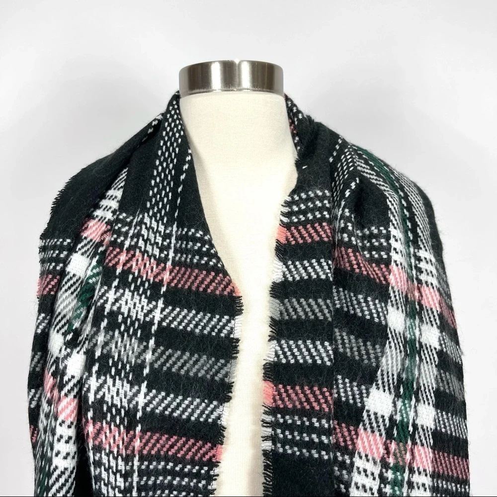 Modena plaid scarf